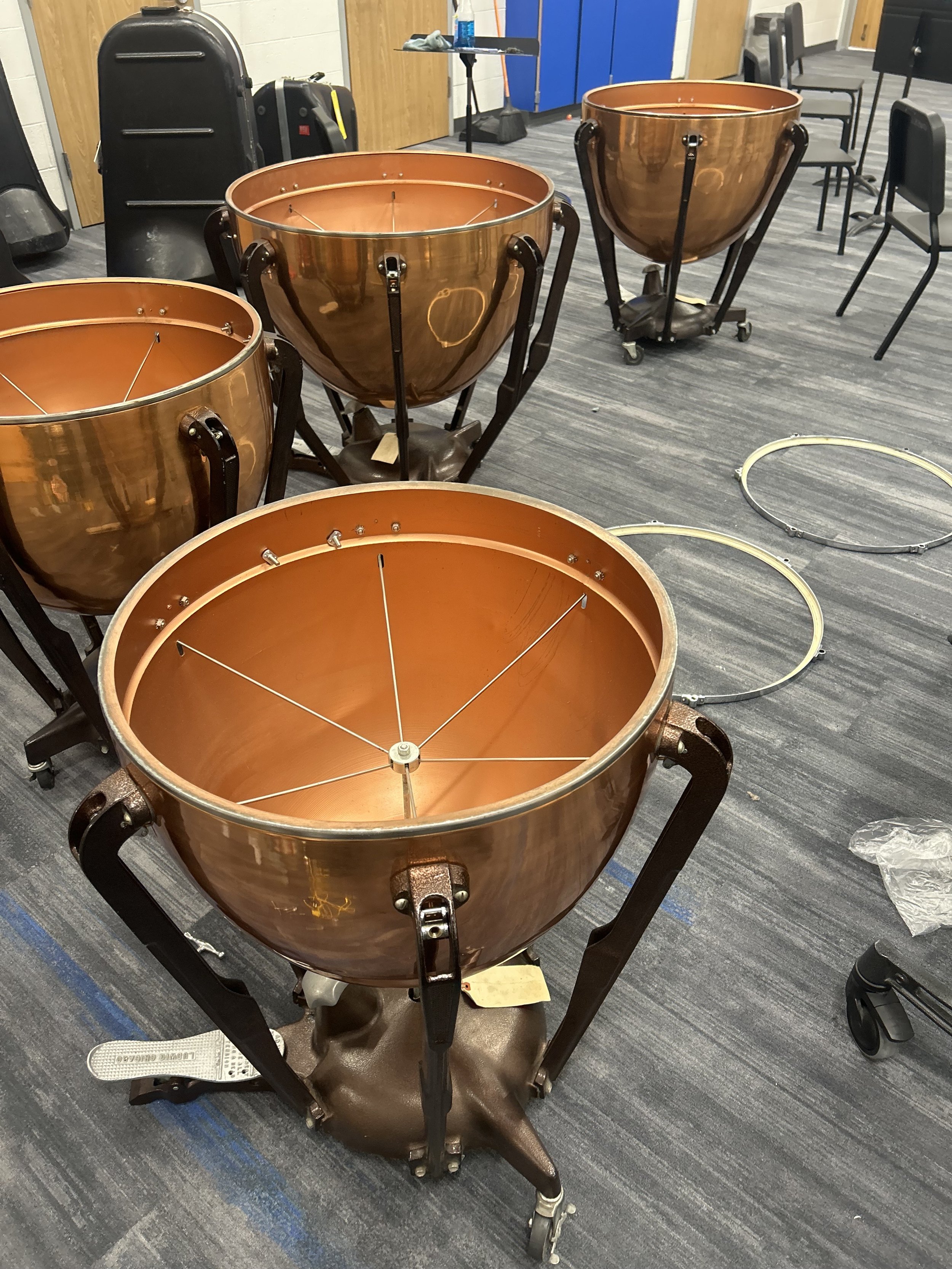 Timpani spider arms detail